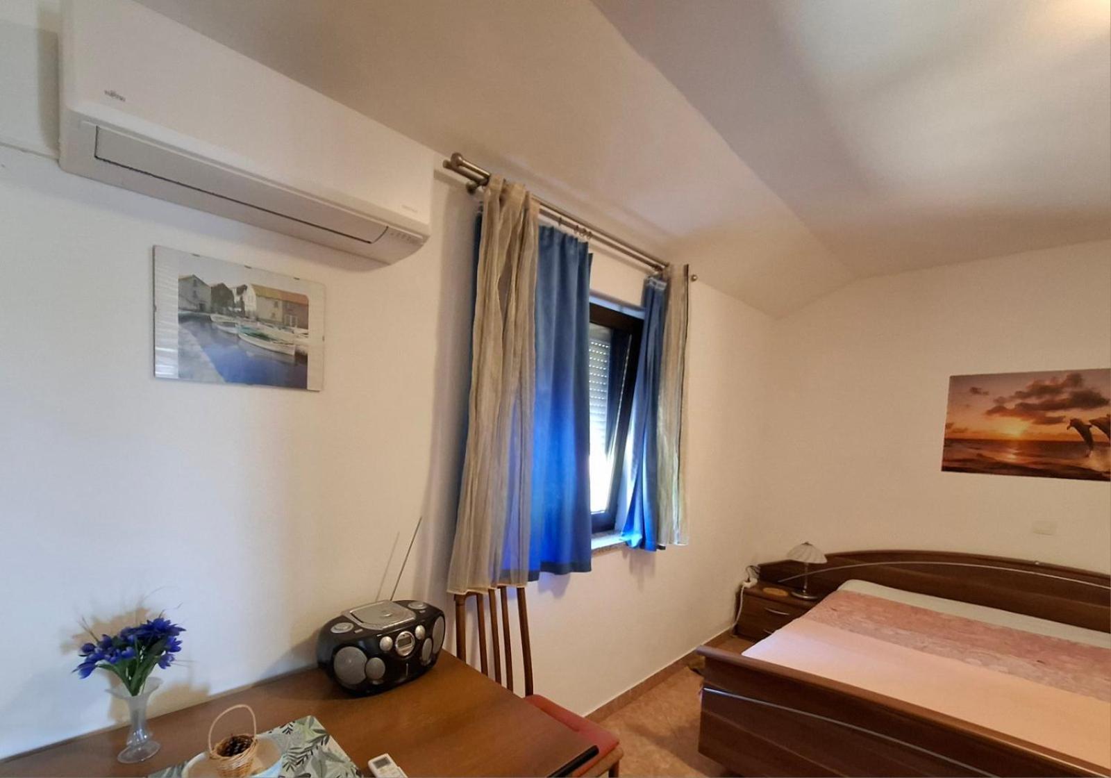 Palma Del Mar Apartman Omišalj Kültér fotó